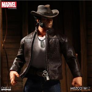 mezco-one12-collective-logan-cloth