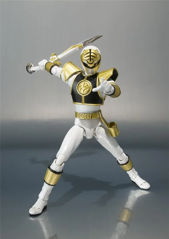 S.H. FIGUARTS - POWER RANGERS WHITE RANGER
