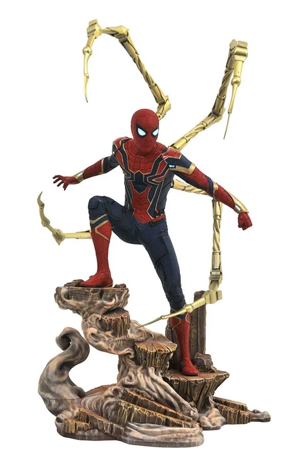 MARVEL GALLERY - AVENGERS 3 IRON SPIDER-MAN