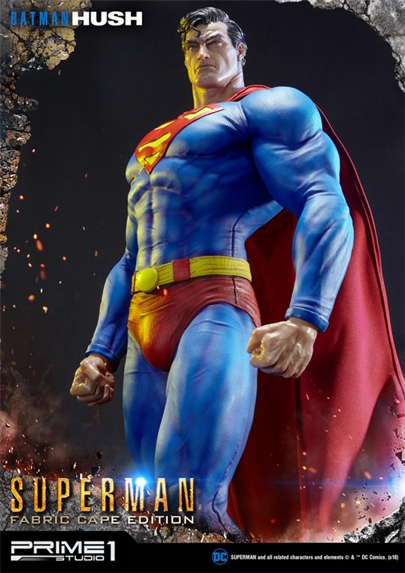DC COMICS: BATMAN HUSH - FABRIC CAPE EDITION SUPERMAN STATUE