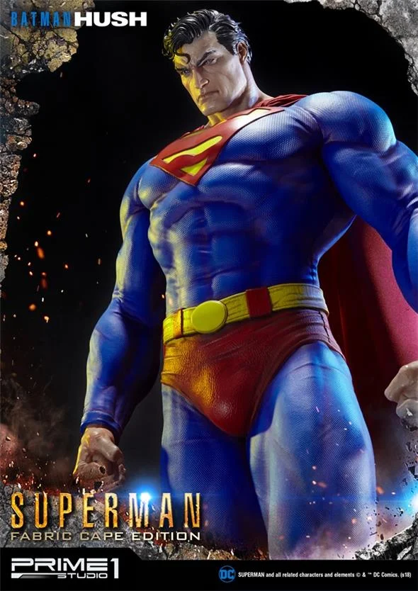 DC COMICS: BATMAN HUSH - FABRIC CAPE EDITION SUPERMAN STATUE