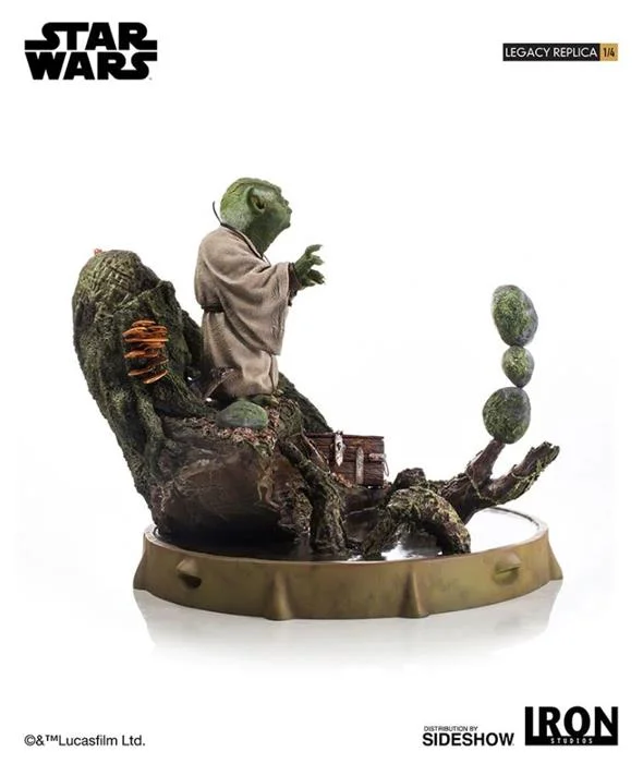 STAR WARS: EPISODE V - YODA 1:4 SCALE STATUE