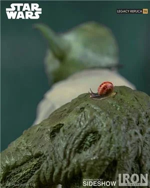 sideshow-star-wars-episode-v-yoda-14-scale-statue