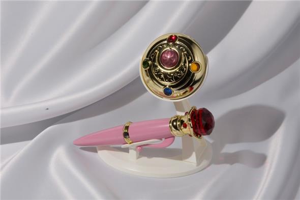 SAILOR MOON PROPLICA -  BROOCH & DISGUISE SET