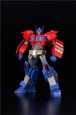 flame-transformers-optimus-prime-idw-model-kit