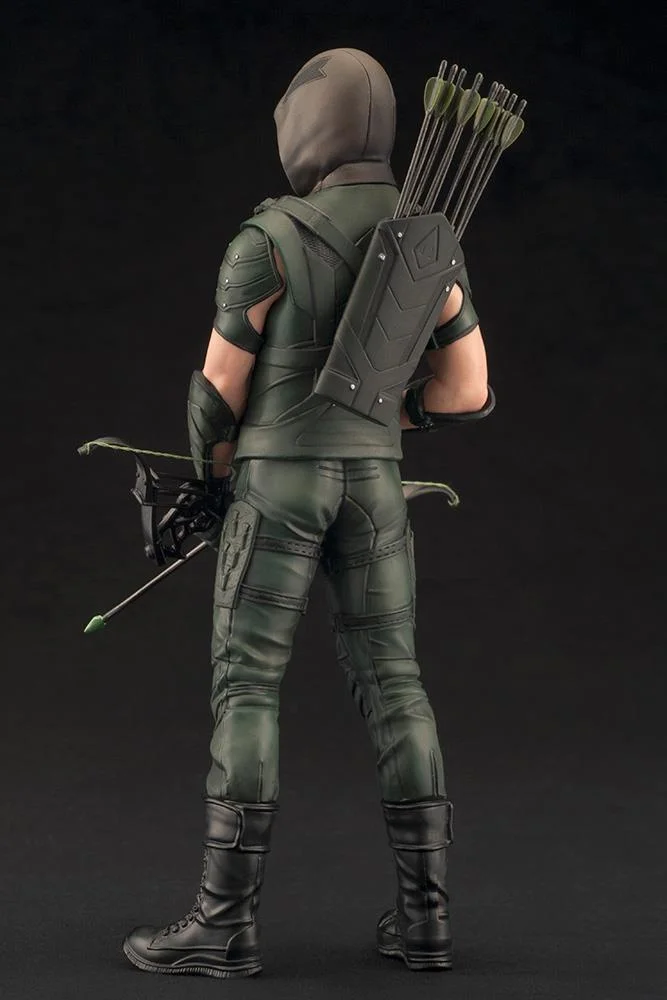 GREEN ARROW STATUE