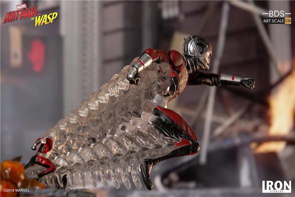 1/10 IRON STUDIOS - ANT MAN & WASP ANT MAN BDS ART STATUE