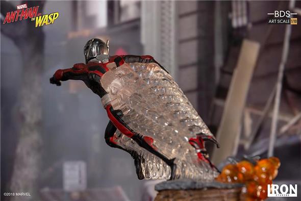 1/10 IRON STUDIOS - ANT MAN & WASP ANT MAN BDS ART STATUE