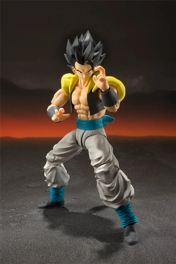 S.H. FIGUARTS - DRAGON BALL SUPER SS GOD SS GOGETA