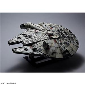 bandai-model-kit-1-72-star-wars-millennium-falcon