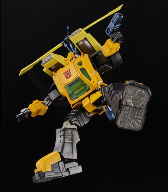 TRANSFORMERS BUMBLE BEE MODEL KIT