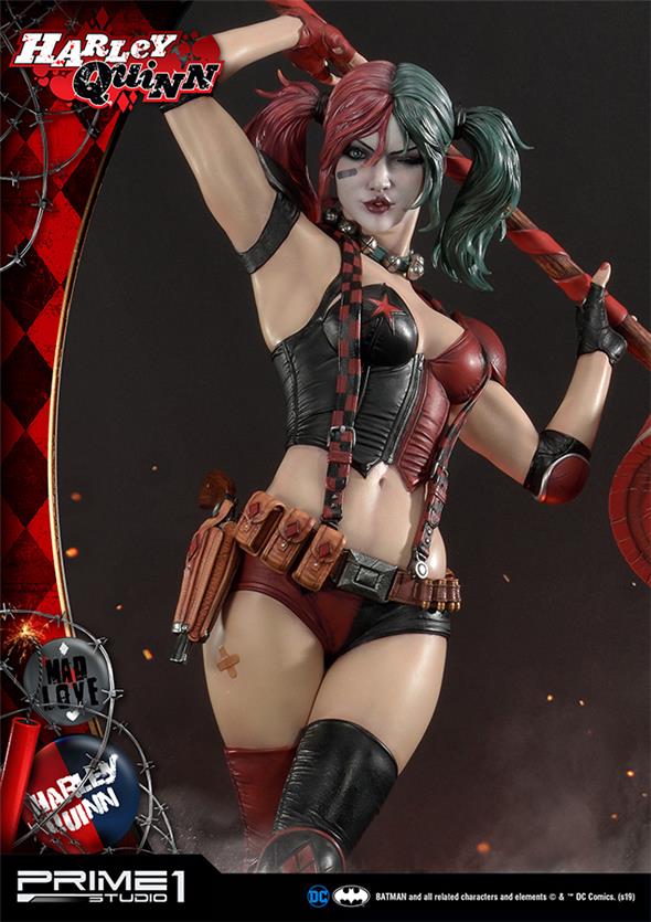 HARLEY QUINN DC COMICS STATUE