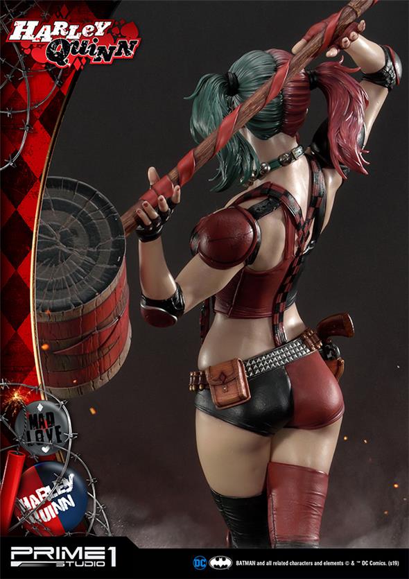 HARLEY QUINN DC COMICS STATUE