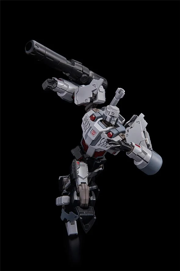 TRANSFORMERS IDW MEGATRON MODEL KIT