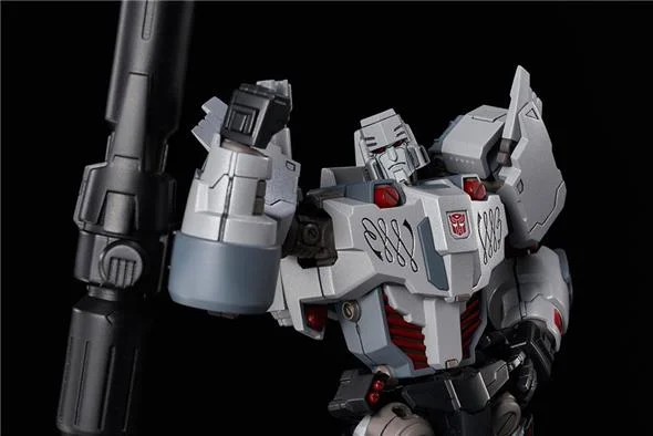 TRANSFORMERS IDW MEGATRON MODEL KIT