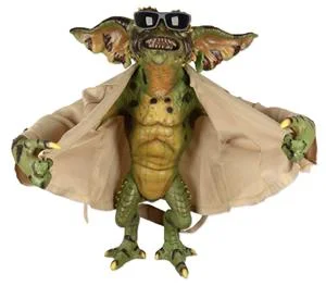 neca-gremlins-2-stunt-flasher-gremlin-prop-r
