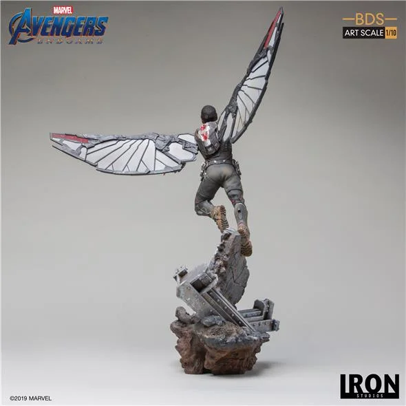 1/10 IRON STUDIOS - AVENGERS ENDGAME FALCON ART STATUE