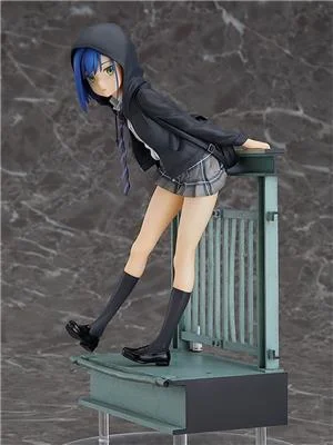 good-smile-darling-i-t-franxx-ichigo-statue