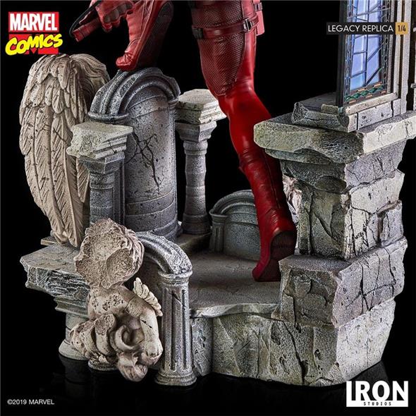 1/4 IRON STUDIOS - DAREDEVIL LEGACY REPLICA STATUE