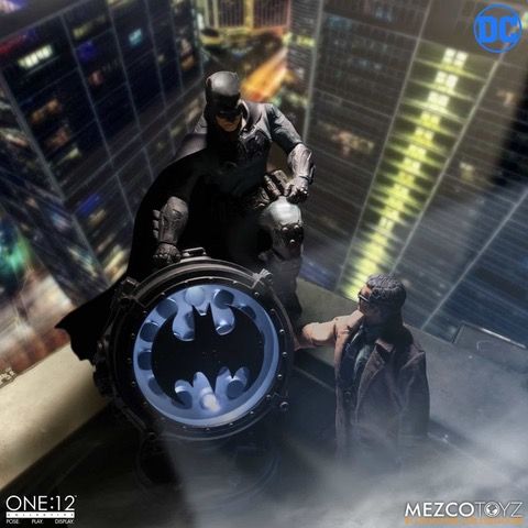ONE12 COLLECTIVE - BATMAN SUPREME KNIGHT CLOTH