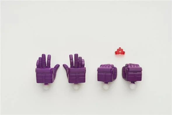 TRANSFORMERS DEVASTATOR MODEL KIT