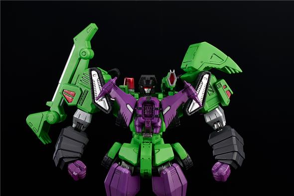 TRANSFORMERS DEVASTATOR MODEL KIT