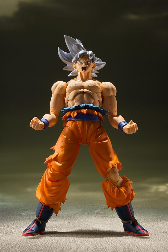 S.H. FIGUARTS - DRAGON BALL SUPER SON GOKU ULTRA INSTINCT