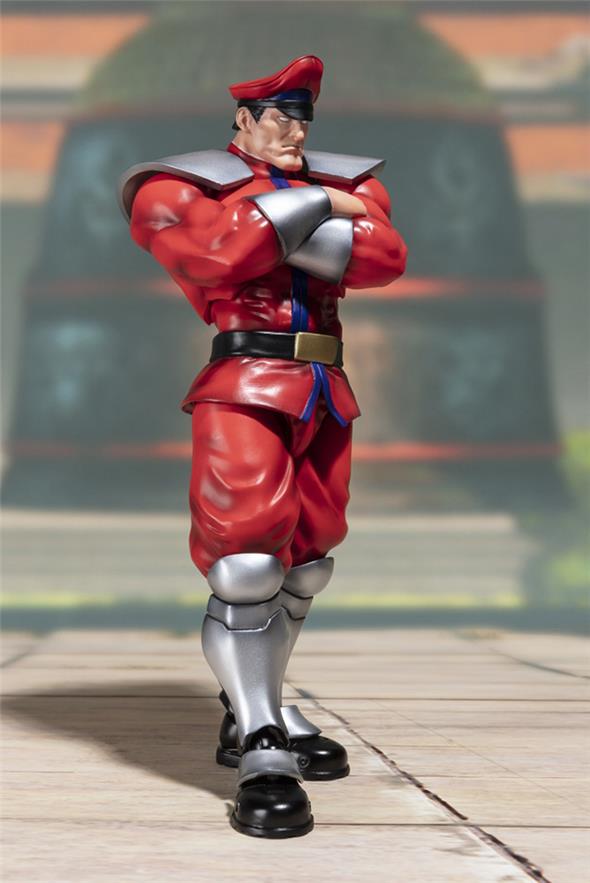 S.H. FIGUARTS - STREET FIGHTER M. BISON