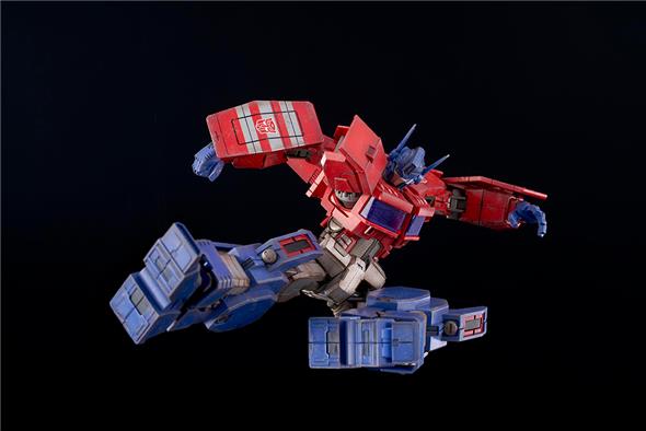 FURAI ACTION - TRANSFORMERS OPTIMUS PRIME IDW