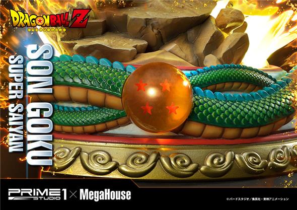 DRAGON BALL Z SUPER SAIYAN SON GOKU STATUE