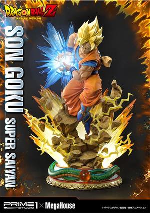 DRAGON BALL Z SUPER SAIYAN SON GOKU STATUE