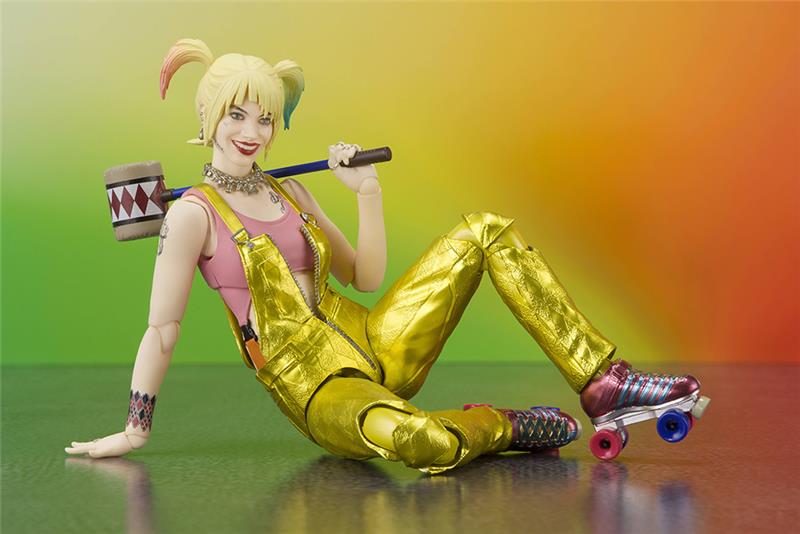 S.H. FIGUARTS - BIRDS OF PRAY HARLEY QUINN