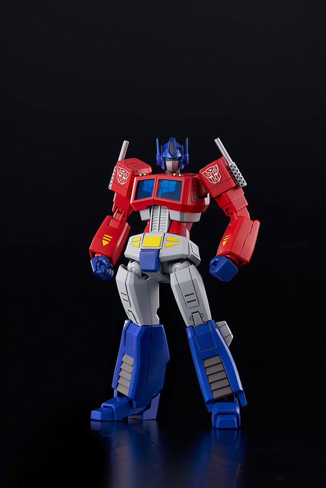 TRANSFORMERS OPTIMUS PRIME G1 MODEL KIT