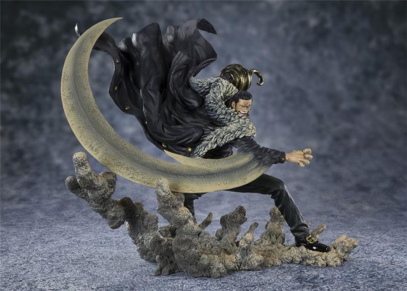 FIGUARTS ZERO - ONE PIECE SIR CROCODILE PARA WAR