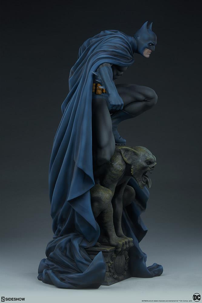 1/4 DC COMICS: BATMAN PREMIUM FORMAT FIGURE