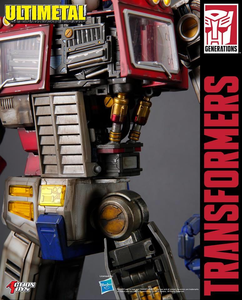 ULTIMETAL OPTIMUS PRIME BATTLE DAMAGED