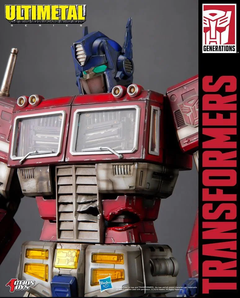 ULTIMETAL OPTIMUS PRIME BATTLE DAMAGED