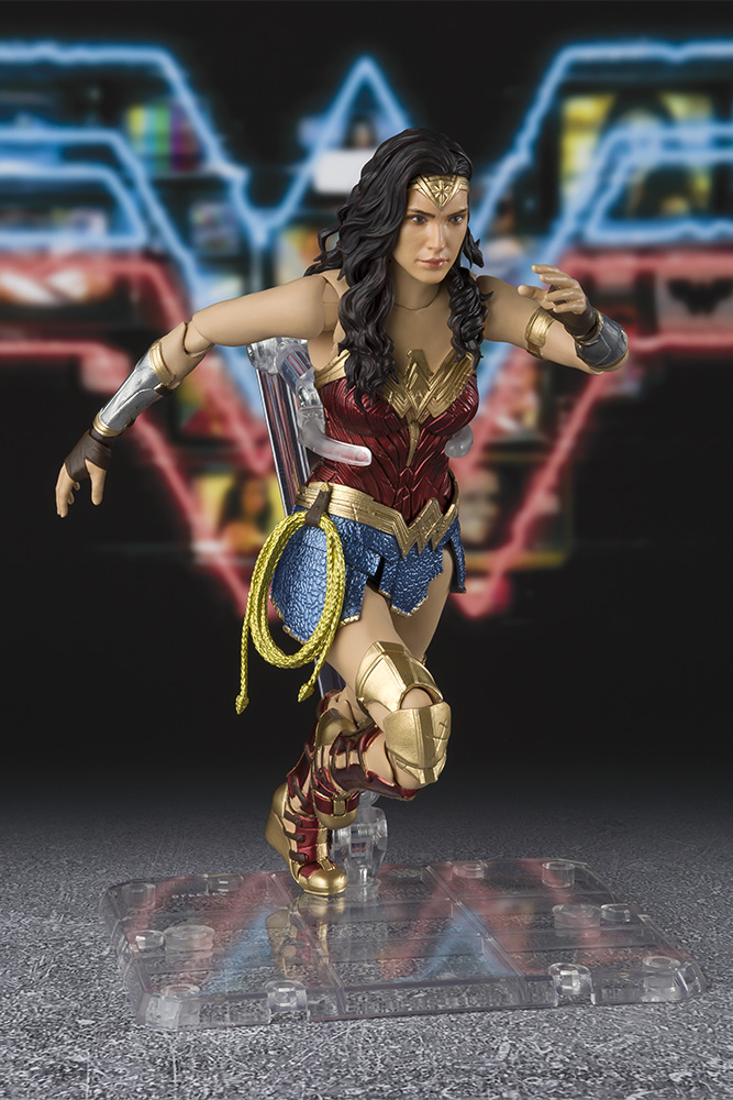 S.H. FIGUARTS - WONDER WOMAN (WW84)