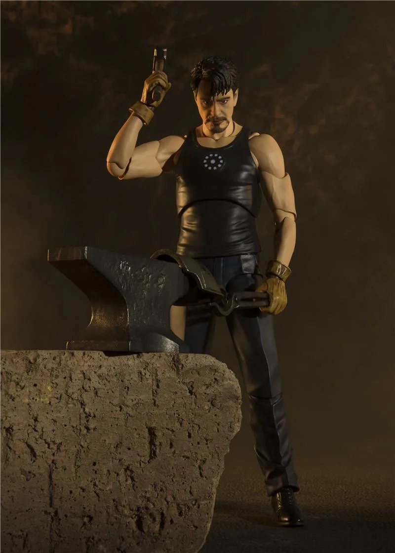 S.H. FIGUARTS - IRON MAN TONY STARK
