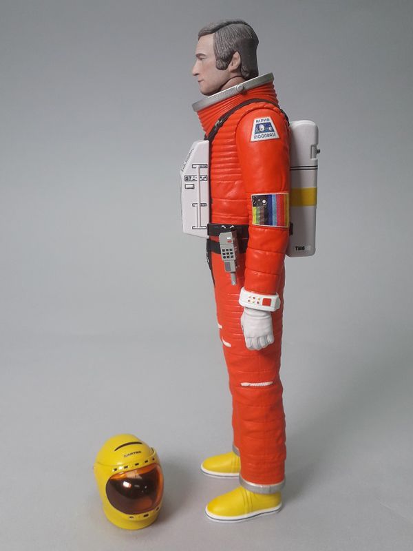 SPACE 1999 ALAN CARTER WITH MOON BUGGY DLX