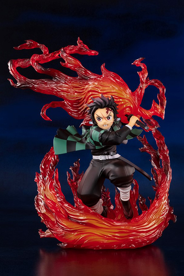 FIGUARTS ZERO - DEMON SLAYER TANJIRO HINOKAMI KAGU