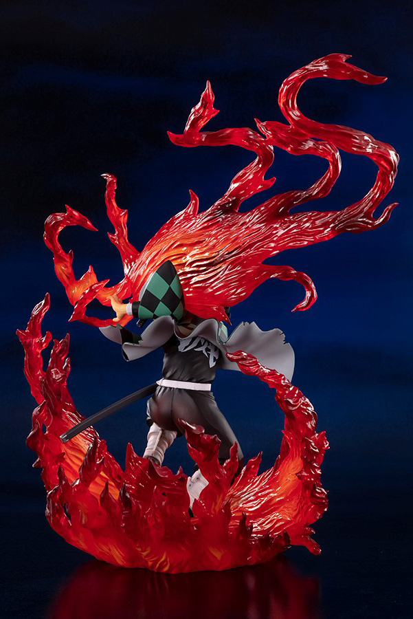 FIGUARTS ZERO - DEMON SLAYER TANJIRO HINOKAMI KAGU