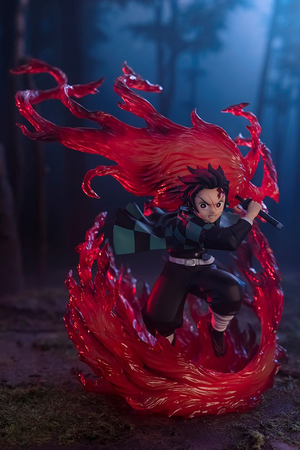 FIGUARTS ZERO - DEMON SLAYER TANJIRO HINOKAMI KAGU