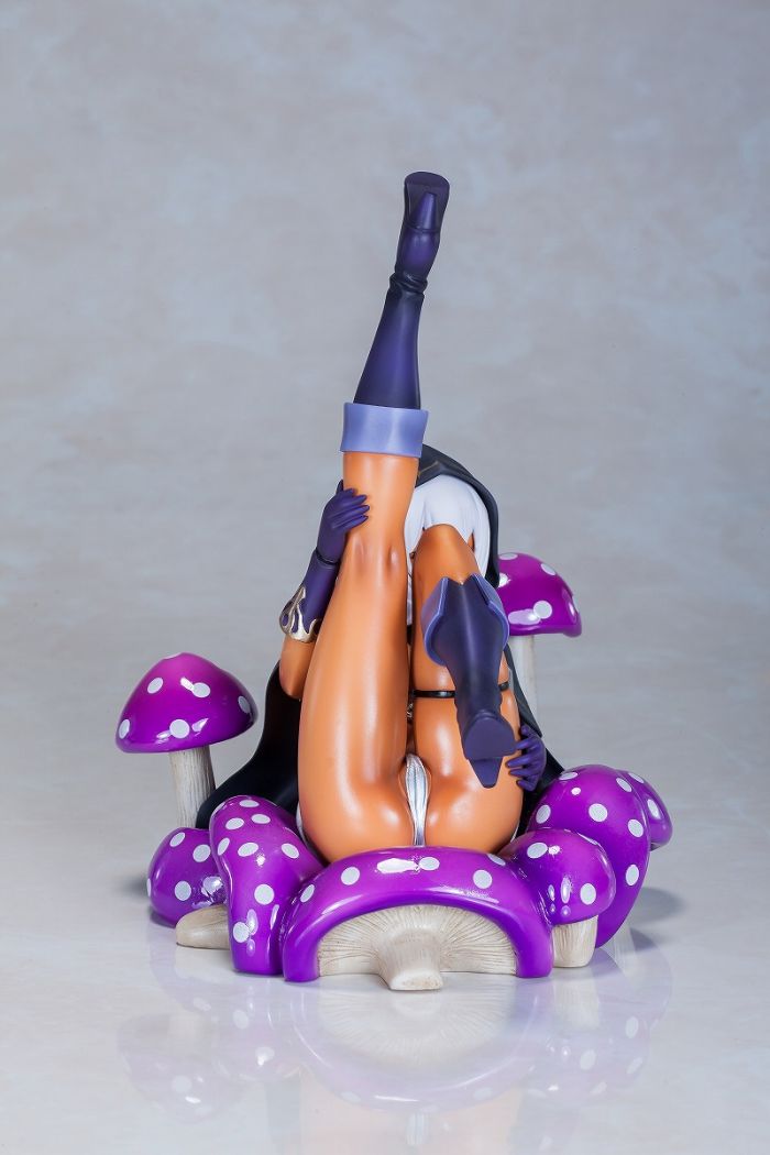 AKAZUKIN ILL BY HOUTENGEKI KUROZUKIN STATUE