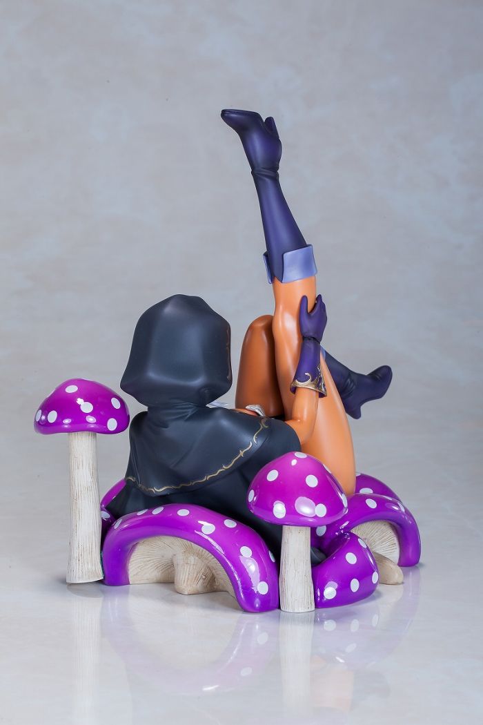 AKAZUKIN ILL BY HOUTENGEKI KUROZUKIN STATUE