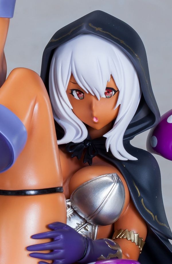 AKAZUKIN ILL BY HOUTENGEKI KUROZUKIN STATUE