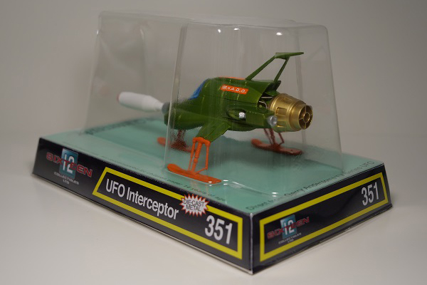 RETRO UFO INTERCEPTOR DIECAST