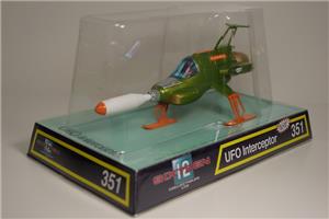 sixteen12-retro-ufo-interceptor-diecast