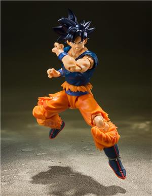 bandai-sh-figuarts-dragonball-son-goku-ultra-instinct-sign-event-exlusive