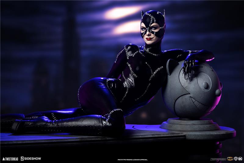 1/4 DC COMICS - CATWOMAN